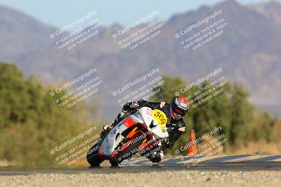 media/Mar-26-2022-CVMA (Sat) [[4461a8f564]]/Race 12 Amateur Supersport Middleweight/